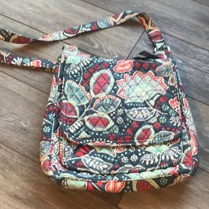 Vera Bradley EUC crossbody